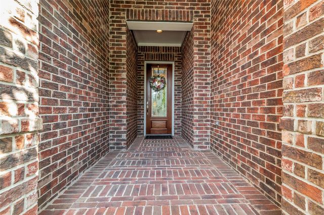 5911 Piney Birch Court, Houston, TX 77345