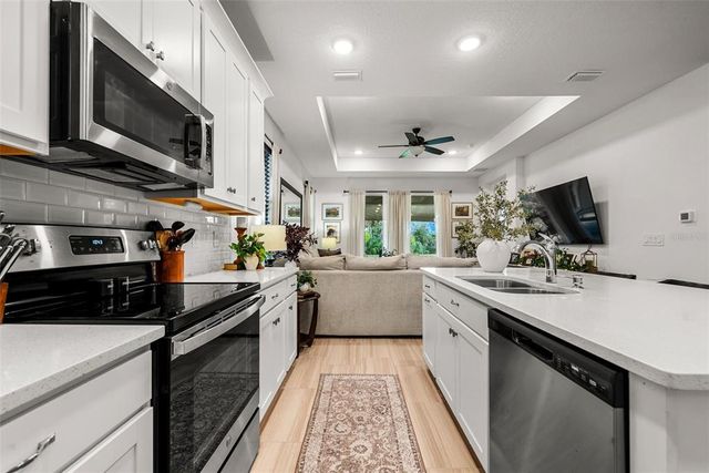 8619 FIREFLY PLACE, Parrish, FL 34219