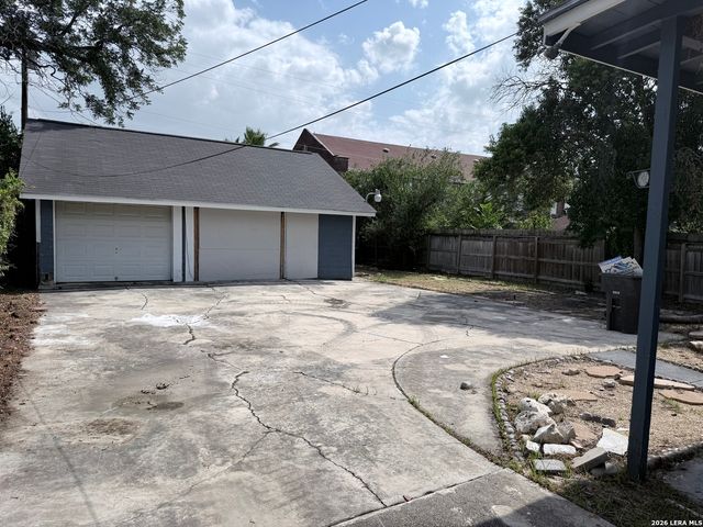 1846 W MULBERRY AVE, San Antonio, TX 78201