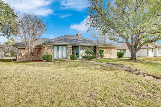 2424 Valley Frg, Richardson, TX 75080