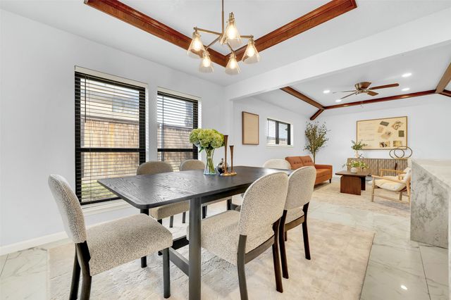 2424 Valley Frg, Richardson, TX 75080