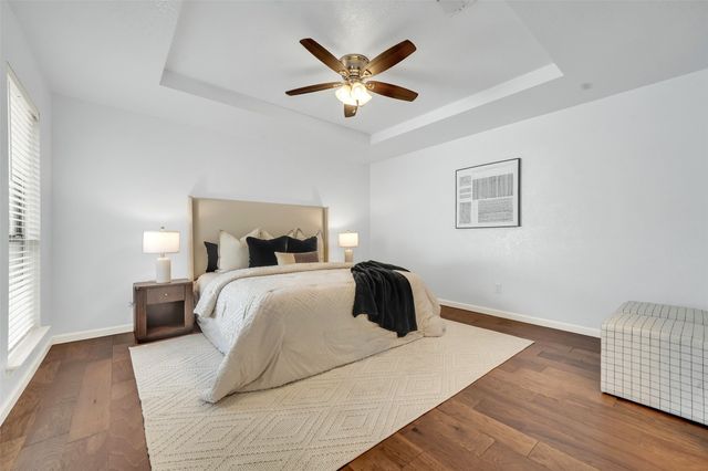 2424 Valley Frg, Richardson, TX 75080