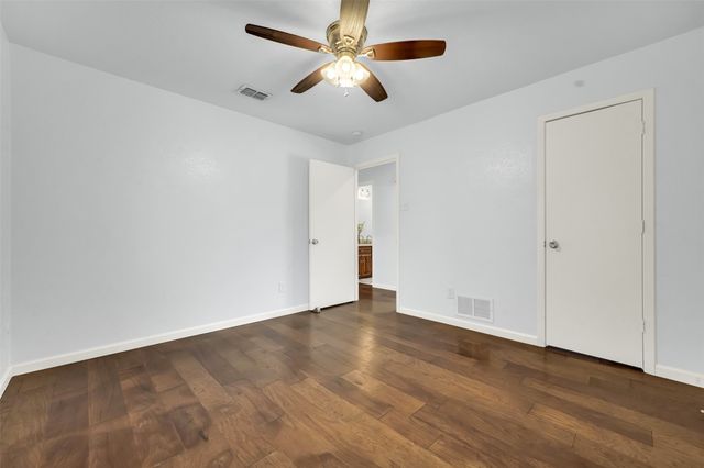 2424 Valley Frg, Richardson, TX 75080