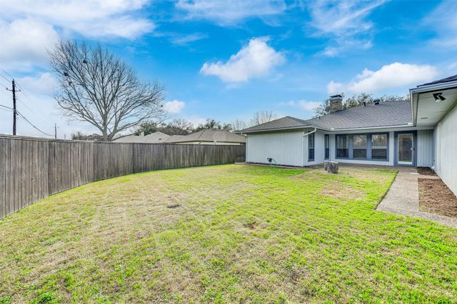 2424 Valley Frg, Richardson, TX 75080