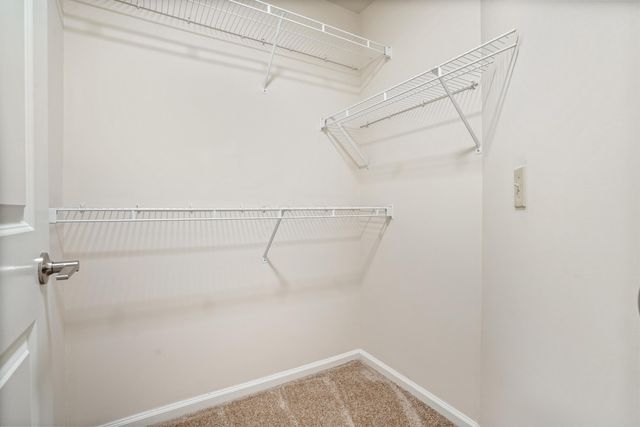 5066 Stratford Pine Lane, Dublin, OH 43016