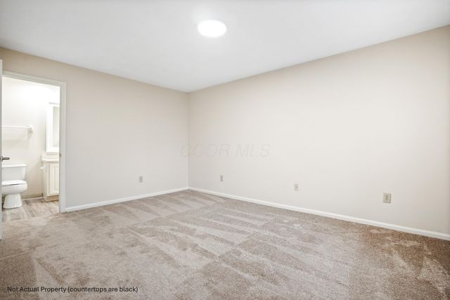 5066 Stratford Pine Lane, Dublin, OH 43016