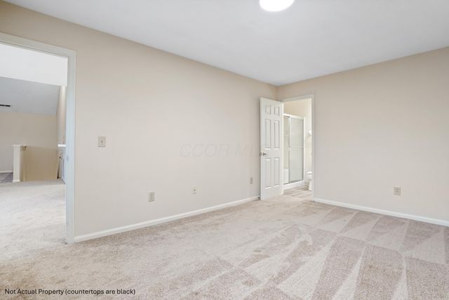 5066 Stratford Pine Lane, Dublin, OH 43016