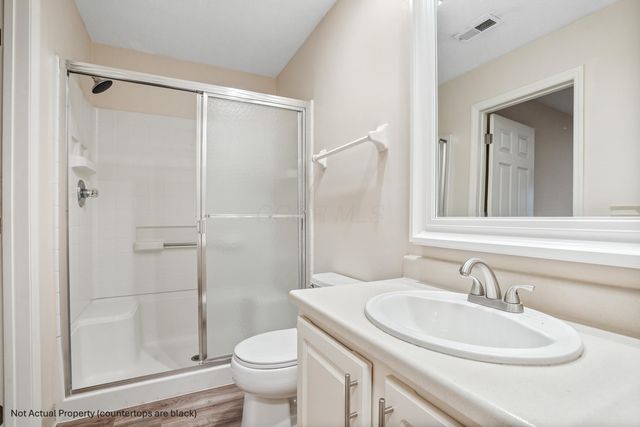 5066 Stratford Pine Lane, Dublin, OH 43016