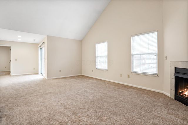 5066 Stratford Pine Lane, Dublin, OH 43016