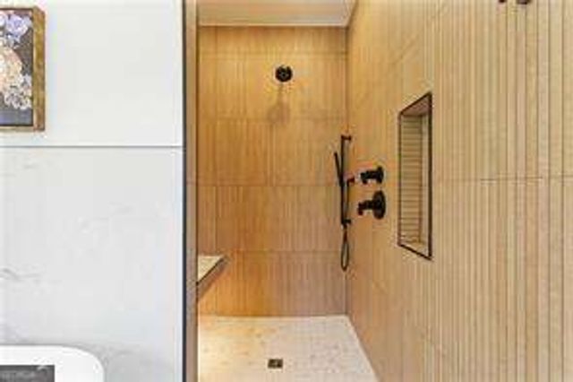 489 Rock Springs Road NE, Atlanta, GA 30324