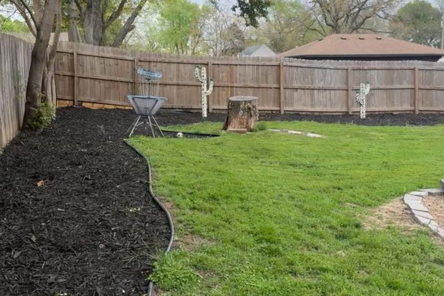 6811 Maryland Drive, Urbandale, IA 50322