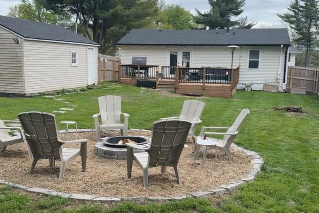 6811 Maryland Drive, Urbandale, IA 50322