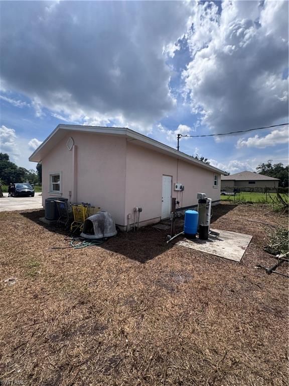 2935 Winona DR, NORTH FORT MYERS, FL 33917 — photo 4