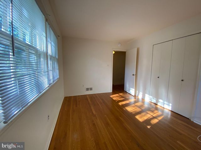 6731 BELLAMY AVE, Springfield, VA 22152