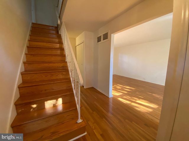 6731 BELLAMY AVE, Springfield, VA 22152