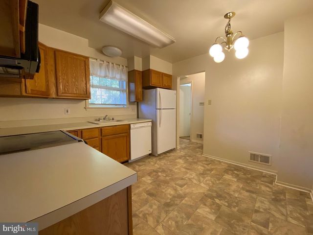 6731 BELLAMY AVE, Springfield, VA 22152