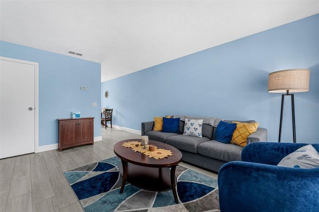 752 HOWLAND LANE 114, Altamonte Springs, FL 32701