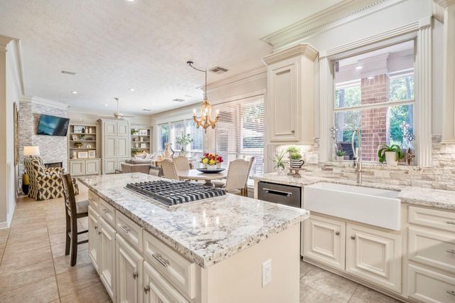 31414 Helen Lane, Tomball, TX 77375