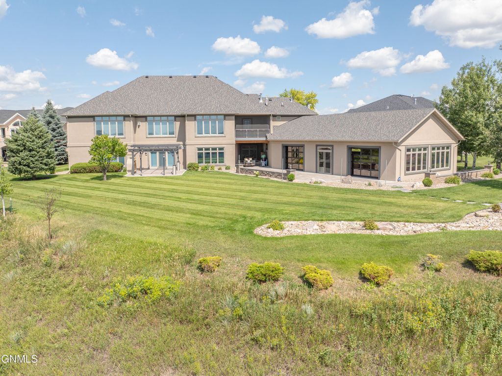 2507 Powder Ridge Circle, Bismarck, ND 58503 photo 108