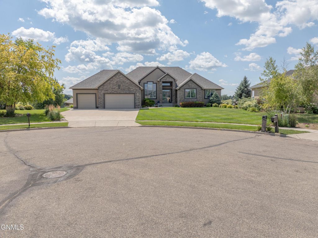 2507 Powder Ridge Circle, Bismarck, ND 58503 photo 115