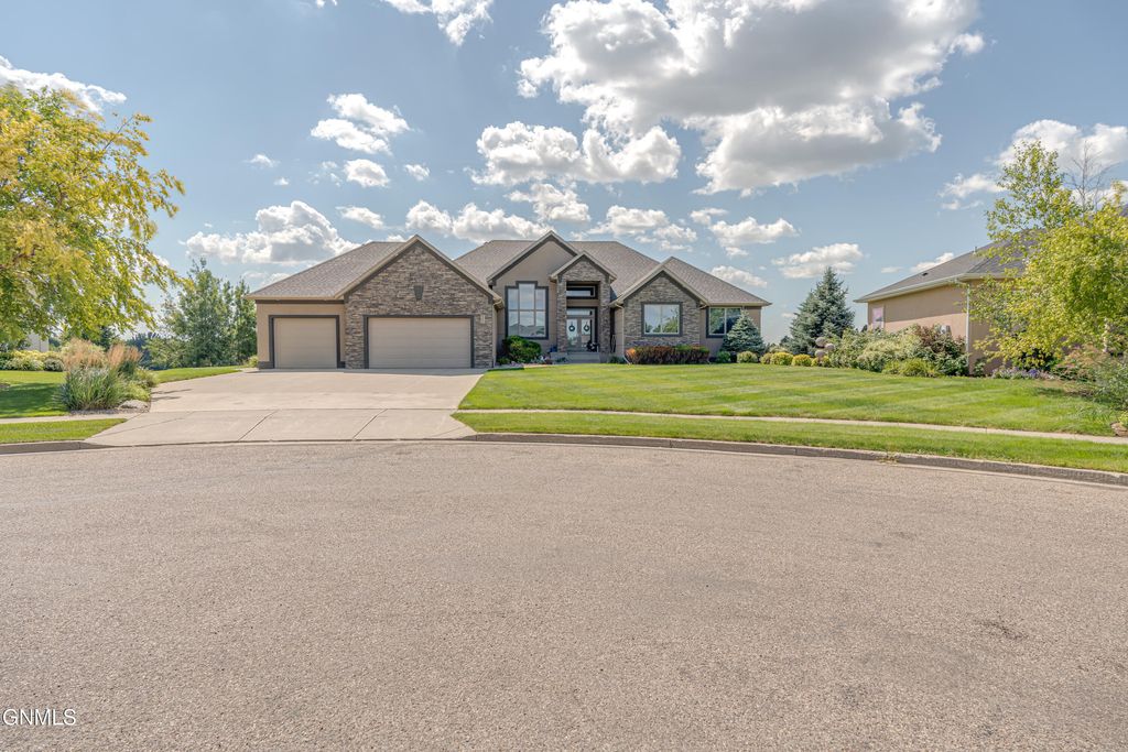 2507 Powder Ridge Circle, Bismarck, ND 58503 photo 139