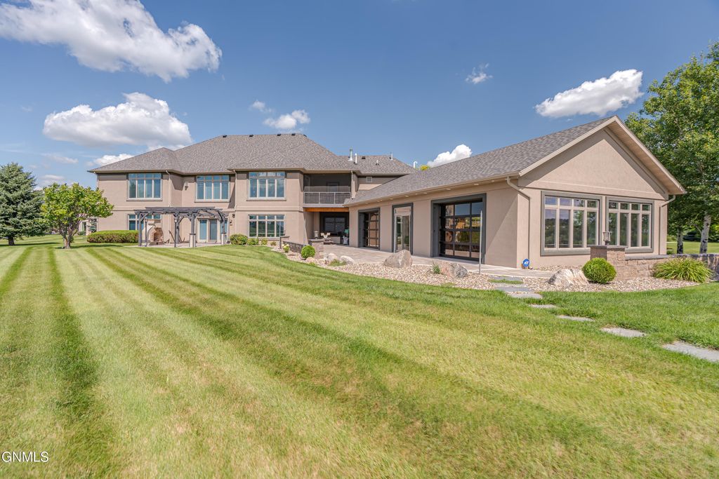 2507 Powder Ridge Circle, Bismarck, ND 58503 photo 155