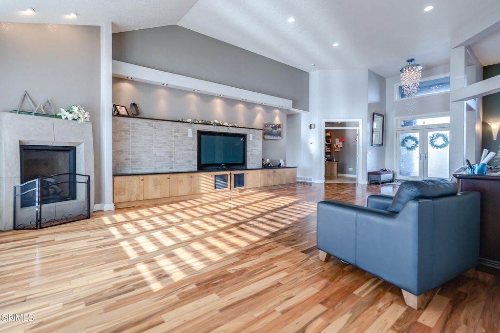 2507 Powder Ridge Circle, Bismarck, ND 58503 photo 16