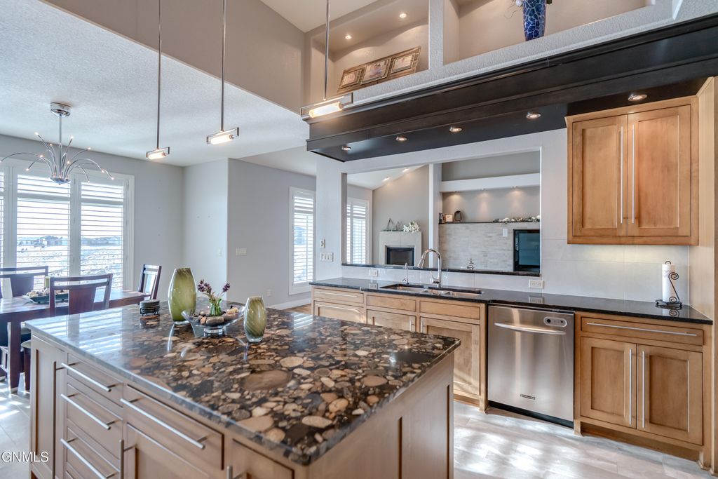 2507 Powder Ridge Circle, Bismarck, ND 58503 photo 26