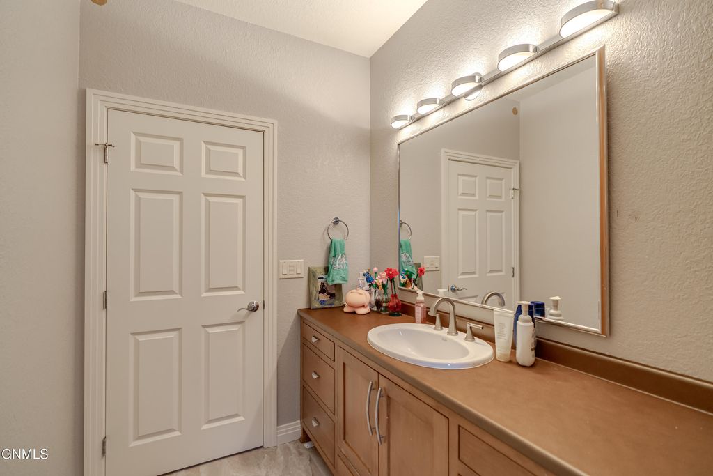 2507 Powder Ridge Circle, Bismarck, ND 58503 photo 65