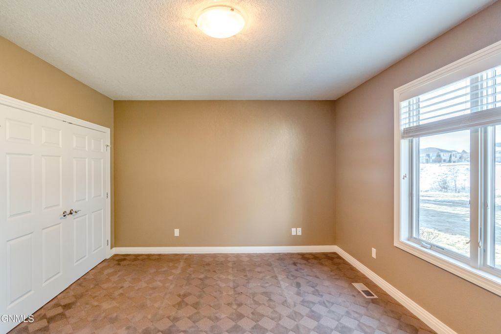 2507 Powder Ridge Circle, Bismarck, ND 58503 photo 83