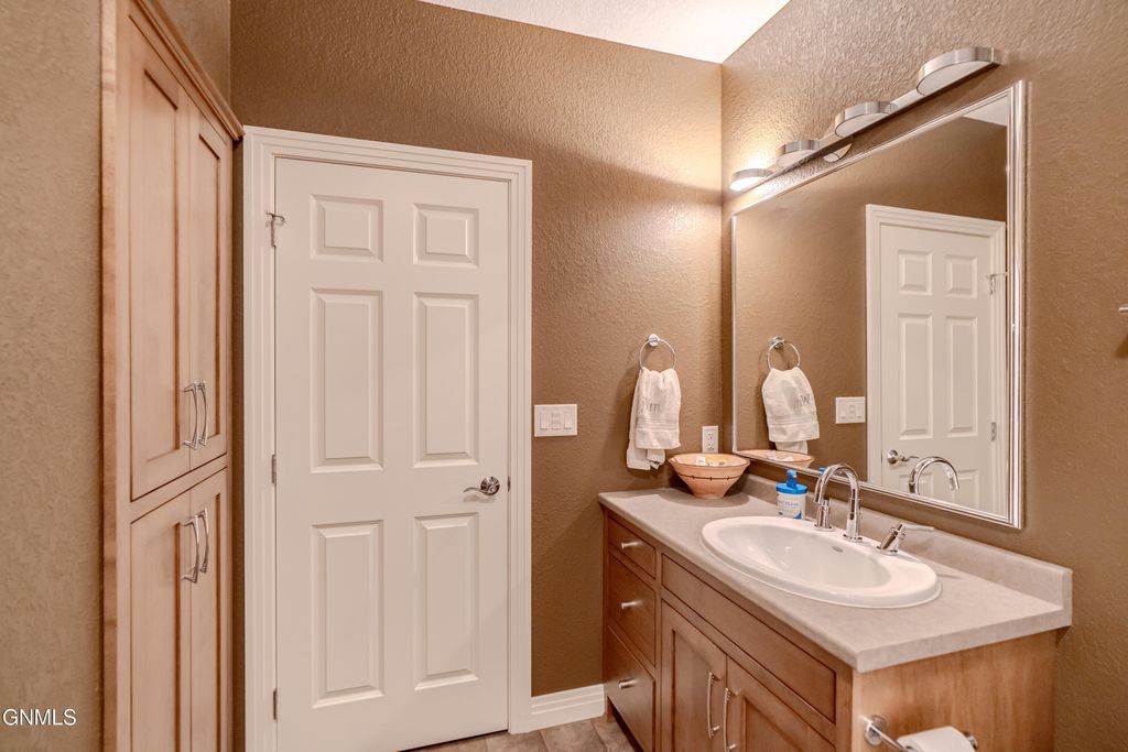 2507 Powder Ridge Circle, Bismarck, ND 58503 photo 87