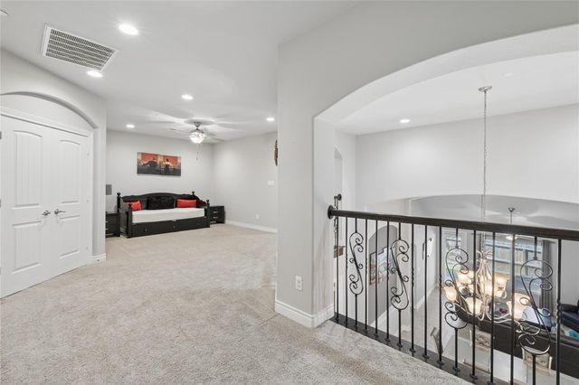 9018 Meacom Drive, Conroe, TX 77384