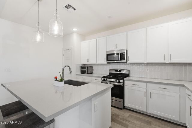 40500 W Chambers Drive, Maricopa, AZ 85138