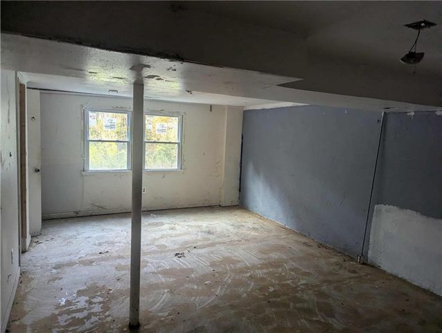 228 SE 101st Road E, Warrensburg, MO 64093