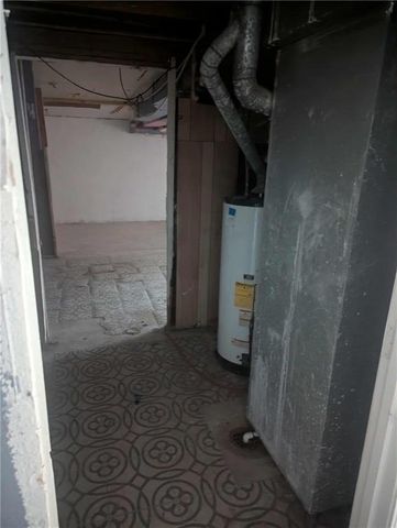 228 SE 101st Road E, Warrensburg, MO 64093