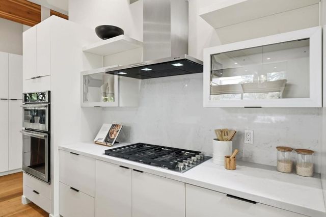 1617 Corte Via, Los Altos, CA 94024