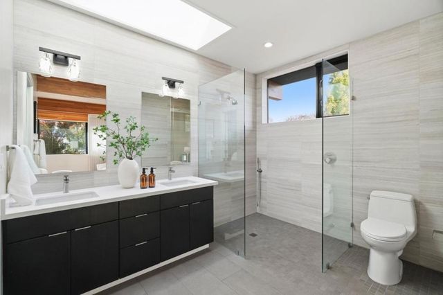 1617 Corte Via, Los Altos, CA 94024