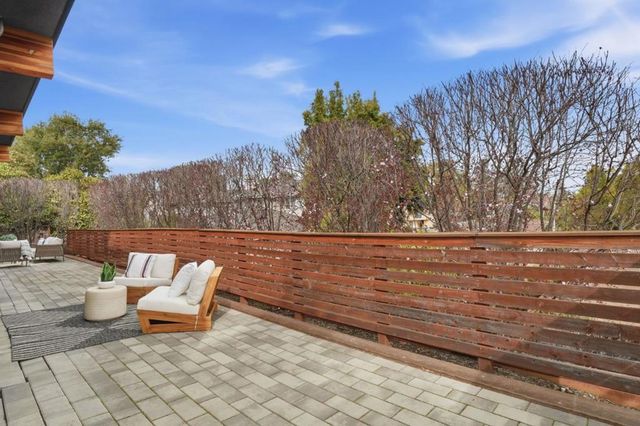 1617 Corte Via, Los Altos, CA 94024