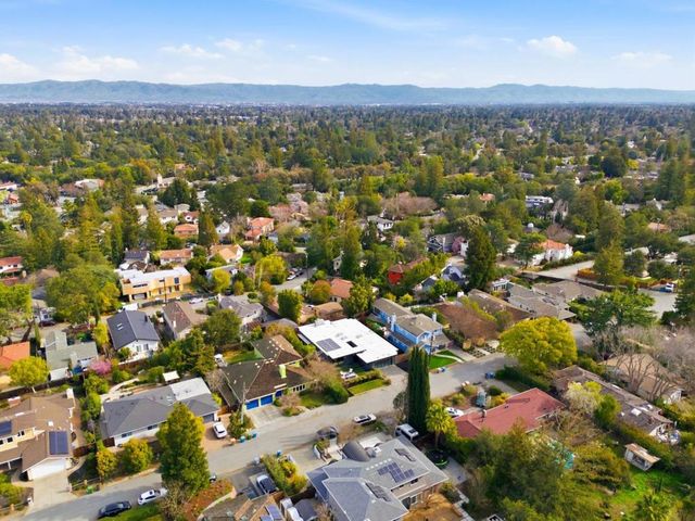 1617 Corte Via, Los Altos, CA 94024