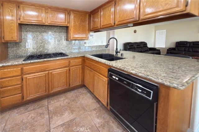 1215 Date Palm Drive, Palmdale, CA 93551