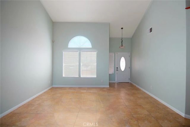 1215 Date Palm Drive, Palmdale, CA 93551