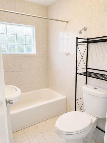 325 NE 108th Street 1, Miami, FL 33161