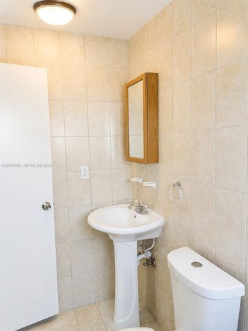 325 NE 108th Street 1, Miami, FL 33161