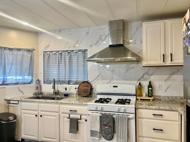 69530 Dillon Road 6a, Desert Hot Springs, CA 92241