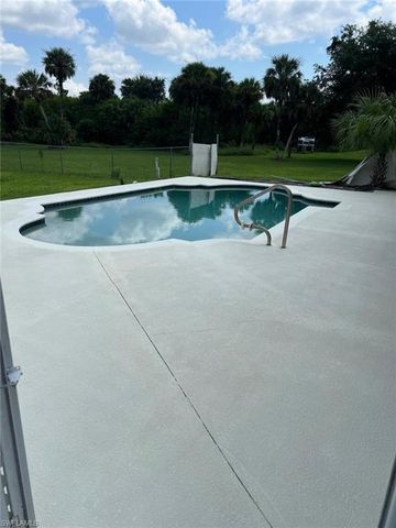 2875 18th AVE SE, Naples, FL 34117