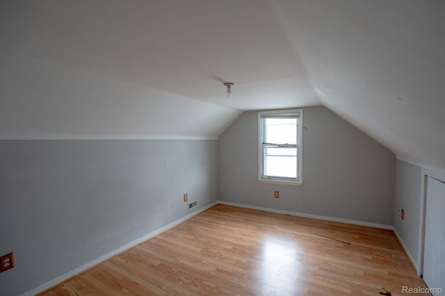 22149 David Avenue, Eastpointe, MI 48021