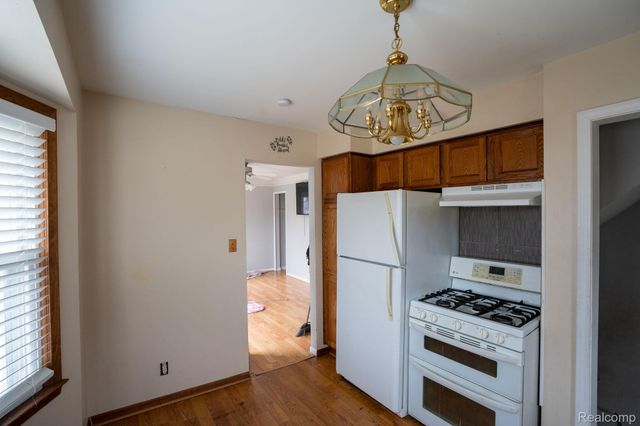 22149 David Avenue, Eastpointe, MI 48021