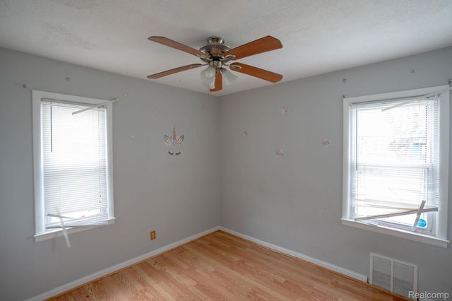 22149 David Avenue, Eastpointe, MI 48021