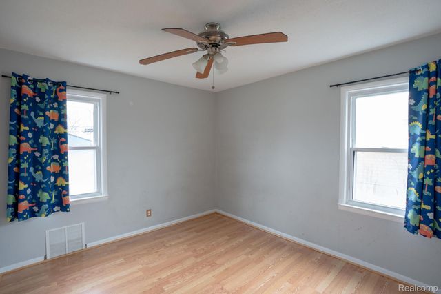 22149 David Avenue, Eastpointe, MI 48021