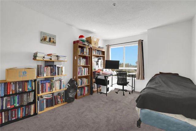 450 E 4th Street 319, Santa Ana, CA 92701